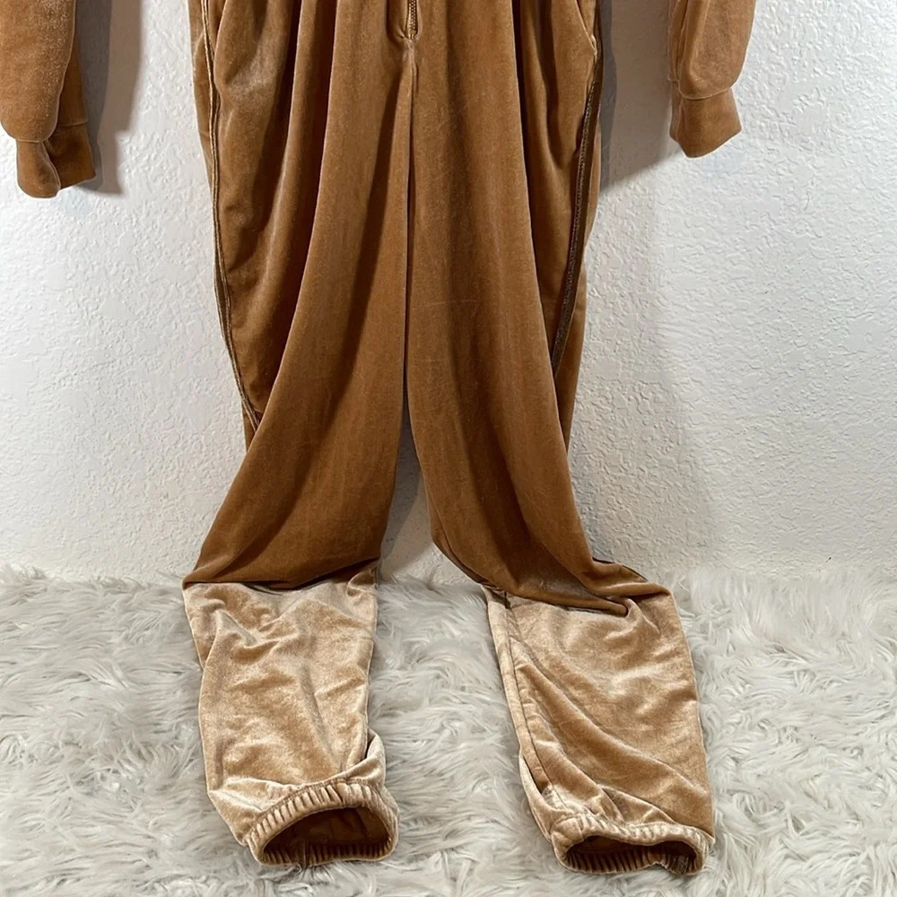 FOREVER 21 Striped Velvet Jumpsuit with Pockets Size Small - Picture 4 of 13